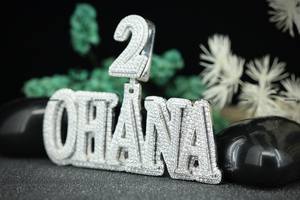 Colgante de Plata de Ley 925 con Nombre de Doble Capa y Corte Brillante Redondo de Moissanita, Colgante de Boda para Hombre y Mujer de Phoenix Enterprise - Product Image 5