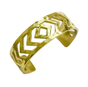 Brazalete ancho cóncavo con diseño de flor de cerezo 2024, regalo de cumpleaños para mamá, brazalete delicado. - Product Image 1