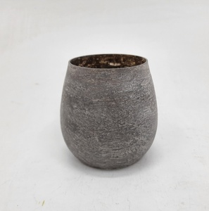 Nouvel arrivage de bougie décorative de table en verre de couleur violet mat porte-bougie rond et récipient à bougie personnalisés en vrac - Product Image 4