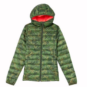 Meilleures ventes Veste matelassée sur mesure pour femmes, nouveau design, manteau d'hiver à capuche respirant et imperméable - Product Image 5