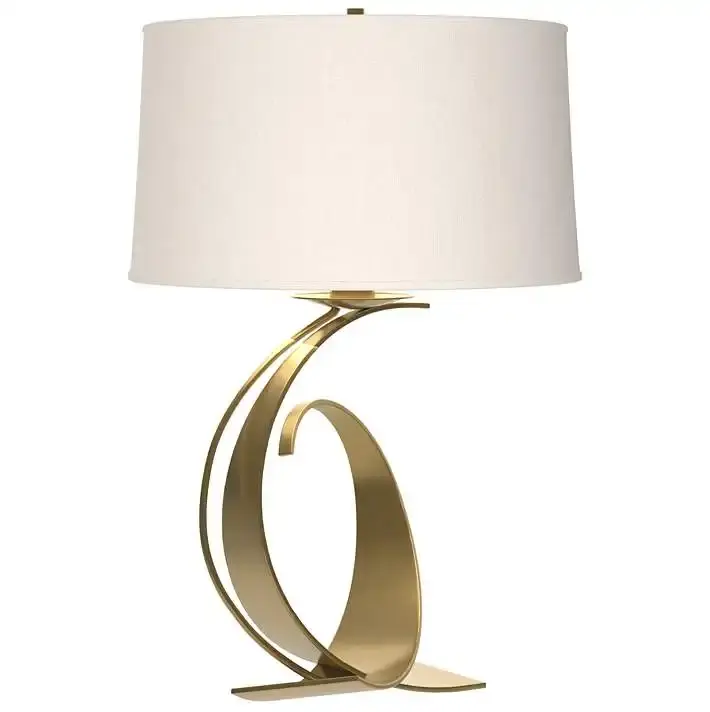 Elegante Messing Basis Tisch lampe Kleine Tisch lampen mit weißem Stoff Lampen schirm für Wohnzimmer Büro dekorative Hot Selling