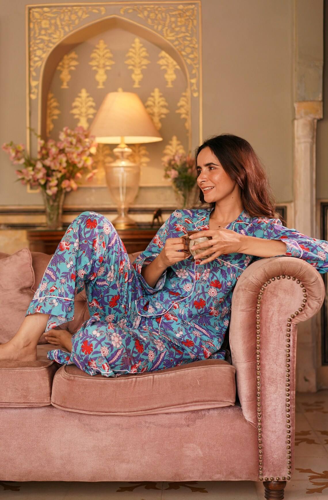 เหมือนกับภาพ