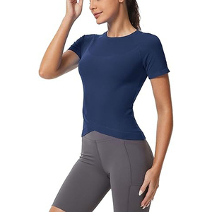 Chemise de protection solaire à manches courtes pour femmes Rash Guard UPF 50 + et chemise de compression pour entraînement de yoga et de gymnastique pour femmes - Product Image 3