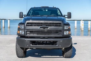 (F&2) Chevrolet Silverado 4500HD 4x4 de Servicio Medio Usada, Año 2022 - Product Image 2