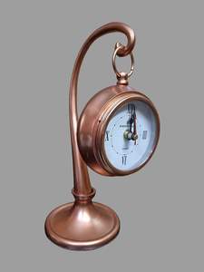 Horloge de table nautique vintage en laiton avec base en bois, style design moderne pour la décoration de la maison et du bureau, faite à la main en Inde - Product Image 5