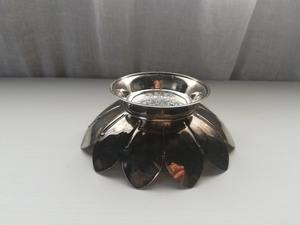 Centro de Mesa Decorativo con Forma de Flor en Acabado Plateado, Perfecto para Decoración de Mesa de Comedor, Uso en Cocina, Procedente de la India - Product Image 2