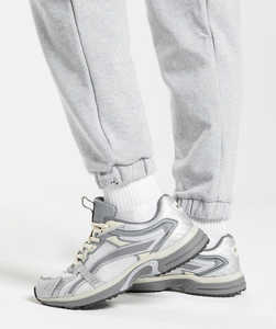 Conjunto personalizado de entrenamiento de gimnasio para mujer, jerséis para correr de lana gruesa, sudadera con capucha de gran tamaño con cierre de cordón, cintura media, Frente plano, Invierno - Product Image 5