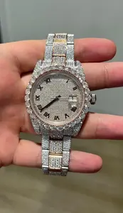 Cadran rond et or avec bande argentée comprenant une montre en diamant Ice Out VVS Moissnaite pour bijoux pour hommes - Product Image 2