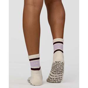 Calcetines Antideslizantes Flow Pilates para Ciclismo y Uso Diario, Calcetines Deportivos Transpirables de Punto con Logotipo Personalizado, Estampado Deportivo de Alta Calidad - Product Image 2