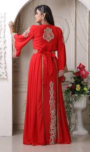 ชุดราตรีสีม่วงธรรมชาติเรียบง่ายสวยงามสไตล์ดูไบแบบอาหรับ ประดับลูกปัด แขนยาว ชุดกาฟตันแบบโมร็อกโก ชุดราตรีสำหรับชาวมุสลิม - Product Image 4