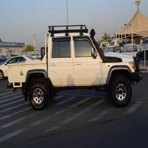 TOYOTA LANDCRUISER 1 AN GARANTIE Pick-up au volant à gauche BON d'occasion 2022 Toyotaa Landcruiser 79SC LX V6 à vendre - Product Image 1