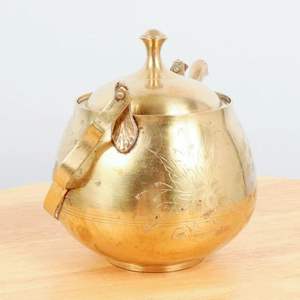Vintage Brass <b>Kettle</b> Brass <b>Tea</b> <b>Kettle</b> simple design On the sides <b>kettle</b> with a handle and a lid with floral design - Product Image 2