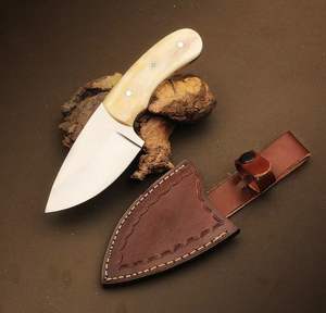 Couteau de chasse artisanal en acier J2, manche en os de chameau naturel, couteau de cowboy personnalisé pour le dépeçage, avec étui en cuir, industriel - Product Image 2