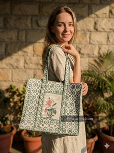 Handmade Solid Color Tote Bag with Zipper Closure Winter Summer Autumn Shopping <b>Travel</b> Bag Personalised <b>Gift</b> <b>for</b> <b>Her</b> - Product Image 3