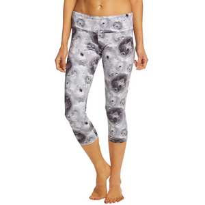 Mallas de Yoga anticelulitis de cintura alta para mujer, ropa deportiva de poliéster transpirable con Control de barriga, estilo Hip Hop sólido - Product Image 2