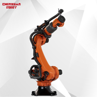 Robot KUKA KR500 6 axes à servomoteurs en stock, capacité de 500 kg pour la manutention et la palettisation de charges lourdes