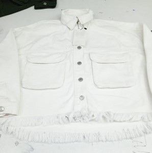 Chaqueta vaquera de primera calidad para mujer, chaqueta vaquera corta informal con botones a la moda para mujer de Bangladesh - Product Image 4