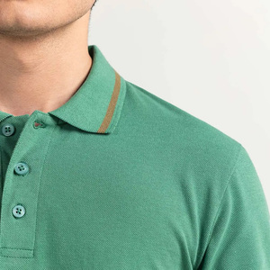 2024 hombres hechos a medida para Polos Material de alta calidad colores personalizados tamaños Logo estampado Venta caliente camisas de patrón sólido - Product Image 2
