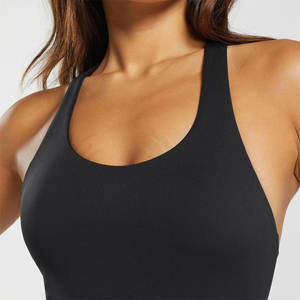 Camisetas sin mangas de gimnasio para mujer, camisetas sin mangas atléticas para mujer, camisetas sin mangas centradas en el rendimiento hechas con tejido elástico, ropa activa - Product Image 3