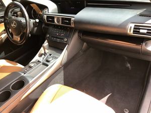 ใช้2016 Lexus เป็น200T AWD Dark เบาะหนังภายในเครื่องยนต์เทอร์โบ R18ยางพร้อมส่ง - Product Image 4