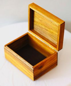 CAJA DE REGALO DE JOYERÍA PERSONALIZADA ARTESANAL Caja de joyería de boda de lujo Caja de regalo nupcial de madera rústica - Product Image 1