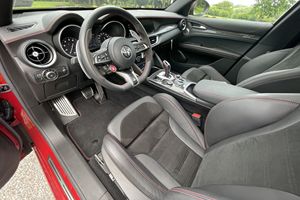 ALFA ROMEO STELVIO QUADRIFOGLIO 2020 D'OCCASION CÔTÉ GAUCHE/CÔTÉ DROIT - Product Image 4