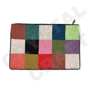 Monedero personalizado con diseño de corazones para niñas con billetera con cuentas de semillas Hermoso regalo de mamá para el día del juego-Accesorio de moda - Product Image 3