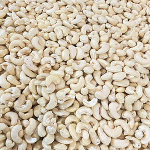 เม็ดมะม่วงหิมพานต์เวียดนาม W320 คุณภาพสูง แบบดิบ แห้ง รักษาความสดได้ 24 เดือน เก็บรักษาในอุณหภูมิเย็น/แช่แข็ง รับประทานได้ ตามความต้องการของลูกค้า OEM/ODM - Product Image 1