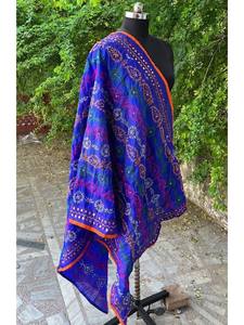 Hecho a mano Phulkari algodón Dupatta Floral bordado boda Dupatta - Product Image 4