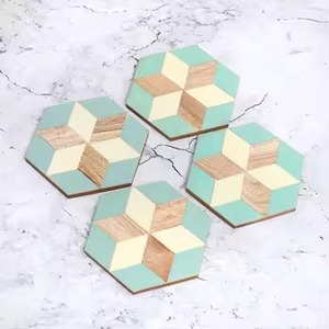 Sous-verre en résine en bois de forme hexagonale unique tapis de boisson moderne pour café thé maison bar restaurant et table de fête de l'inde - Product Image 4