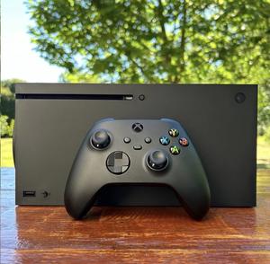 Consola Xbox Series X de Microsoft 100% Auténtica y ORIGINAL, 1 TB + 2 Controles y 2 Juegos Gratis con Auriculares, Xbox Series X - Product Image 4