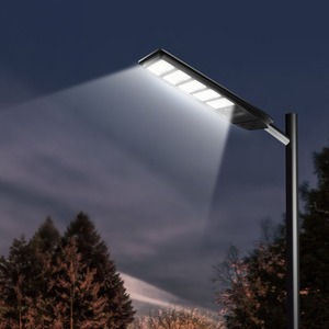 Lampadaire Solaire Extérieur Premium à LED pour Route, Jardin, Allée, Parc – Éclairage Haute Luminosité, Économie d'Énergie, Allumage Automatique Crépuscule-Aube - Product Image 2