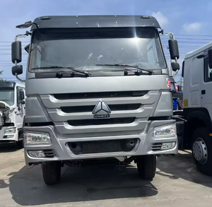 LISTO PARA ENVIAR: Potente Motor, un Elemento Clave en el Transporte de Ingeniería de Alta Resistencia, Camión de 10 Ruedas, 12 Ruedas, 6x4 - Product Image 2