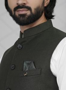 Gilet vert pour homme de qualité export pour mariages, tenue de bureau, réunions d'affaires et uniformes d'entreprise, disponible au meilleur prix - Product Image 2