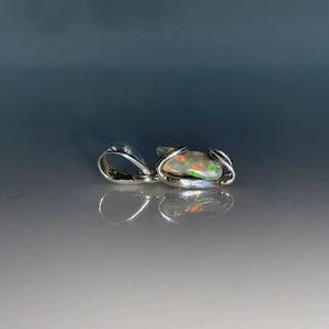 925 argent Sterling fait à la main Vintage opale éthiopienne pendentif Multifire fleur d'opale naturelle diamant placage enfants chrétiens - Product Image 2