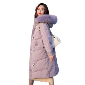 Chaqueta acolchada con estilo para mujer, ropa de invierno para mujer con logotipo personalizado - Product Image 3