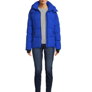 Blouson d'hiver matelassé pour femme grande taille avec capuche, design respirant, vente en gros, personnalisation OEM, respirant - Product Image 2
