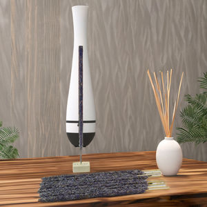 ธูปหอมกลิ่นพิมเสน B2B เป็นมิตรกับสิ่งแวดล้อมพร้อมที่จับสำหรับร้านเสื้อผ้าโยคะร้านเสื้อผ้าเลื่อนลอย - Product Image 4