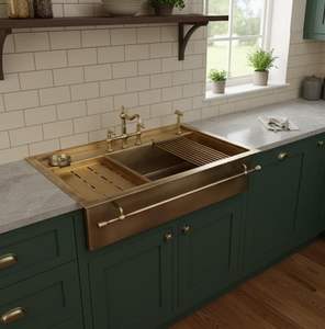 Évier en laiton royal pour salle de bain traditionnelle et moderne, offrant un aspect grandiose et une grande résistance - Product Image 2