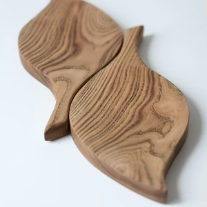 Grande planche à découper réversible en bois de teck Design moderne durable Artisanat naturel Rainures de jus Utilisation pratique pour la cuisine Hacher la viande - Product Image 1