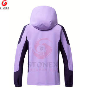 Chaqueta Softshell Ligera para Mujer, Tallas Grandes, Nueva Moda, Alta Calidad, Impermeable, Cortavientos, Transpirable, de Secado Rápido, con Capucha, para Invierno - Product Image 2