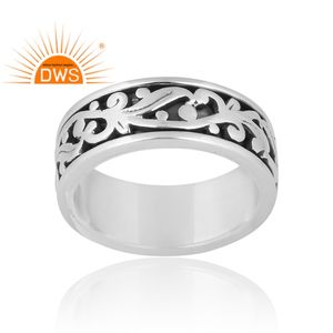 Anillo de Plata de Ley con Diseño Elegante Hecho a Mano en India, Joyería de Diseño Personalizado para Mujer, Regalo para Ella - Product Image 1