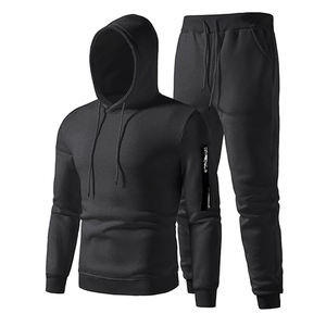 Chándal Deportivo Transpirable de Poliéster para Hombre, Precio al por Mayor Personalizado, Ropa Deportiva Transpirable de Secado Rápido para Hombre - Product Image 3