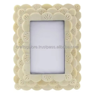 Exquisita Bandeja de Madera Hecha a Mano, Personalizable, Ecológica, con Materiales de Alta Calidad y Diseños Atemporales para Decoración del Hogar - Product Image 3