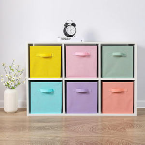 Viet Nam-Organisateur pliable en cube non tissé pour vêtements et garage - Product Image 2