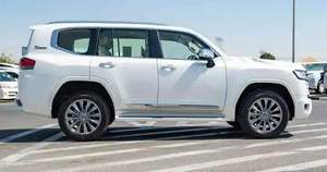 รถ SUV ปี 2024 มือสอง ระดับพรีเมียมสุดหรู เครื่องยนต์เบนซินเทอร์โบ 4.1-6 ลิตร เกียร์อัตโนมัติ กล้อง 360 องศา หลังคาซันรูฟแบบพาโนรามา เบาะหนัง - Product Image 2