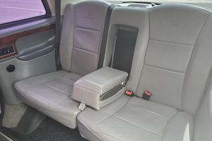 Offre exceptionnelle : Berline exécutive d'occasion 2004 L T I T X I I - Product Image 3