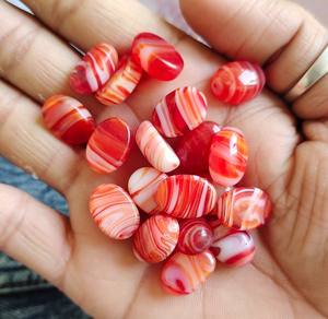 ชุดรูปแบบลูกอมหินอ่อนสีฟ้าแก้ว Cabochons ในคละสีเหมาะสำหรับนักออกแบบแหวนนิ้วมือและผู้ผลิตจี้สร้อยคอ - Product Image 5