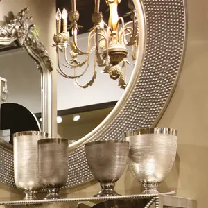 Elegante Florero de Mesa Moderno de Hierro Forjado Dorado, Ecológico, para Salas de Estar, en Tendencia - Product Image 5