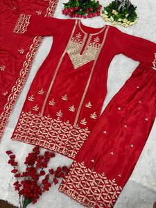 ENSEMBLE DE COSTUME LOURD PAKISHTANI SHARARA - Product Image 4